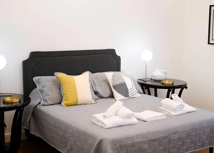 Hidden Gem With Private Garden Appartement *